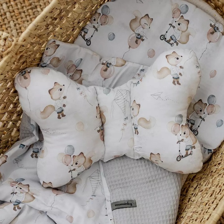 Perna Antisoc bebe, Motylek Muminky, Bumbac, 30x40cm, Multicolor