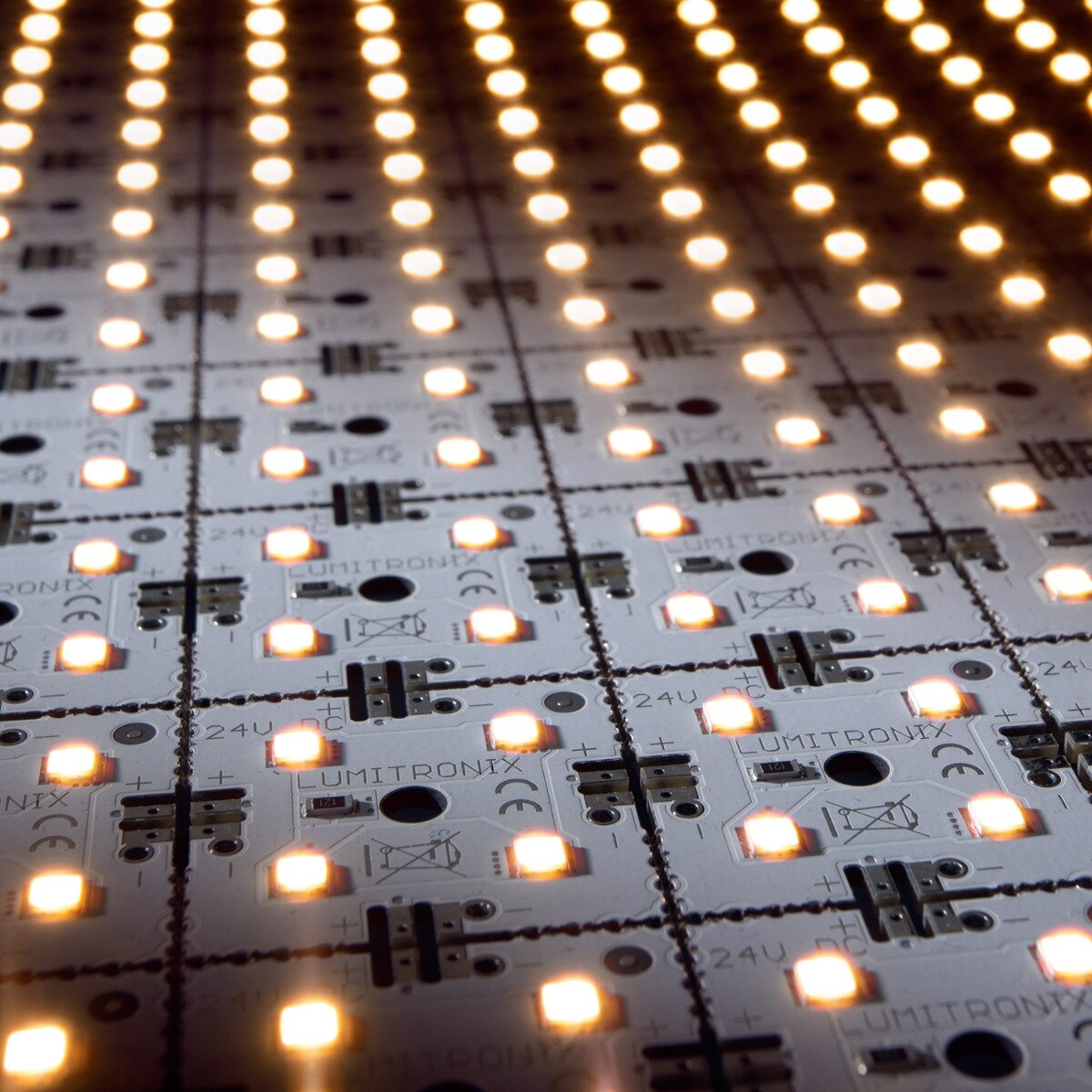 Matrice Profesionala LED Matrix mini 24V 4 patrate (2x2) 16 LED-uri ...
