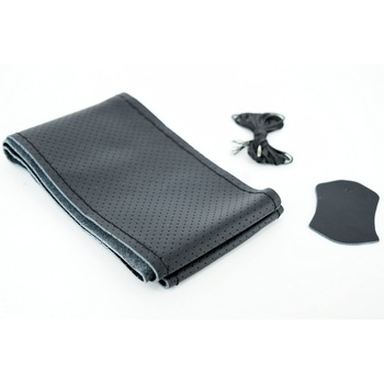 Husa volan piele cu gaurele, marime 2XL 45cm11,5cm + ac si ata, Culoare negru Motor Starter Husa volan piele cu gaurele, marime 2XL 45cm11,5cm + ac si ata, Culoare negru Motor Starter