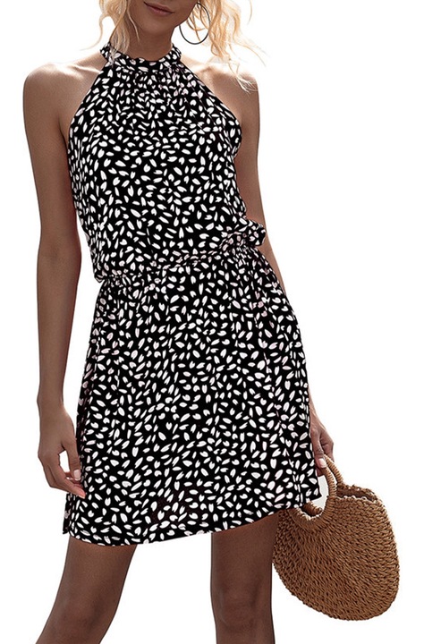 Дамска къса рокля, деколте, сърчица, ластик на талията, черна, за лятото