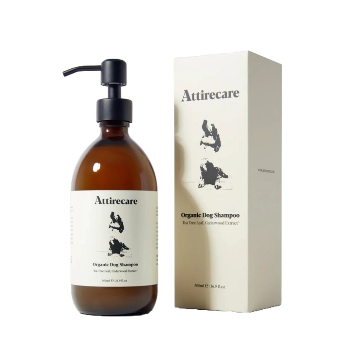 Sampon organic pentru caini Attirecare, curata delicat pielea si lasa blana stralucitoare, ingrediente naturale, hipoalergenic, cu extracte de tea tree si lemn de cedru, luxuriant, 500 ml