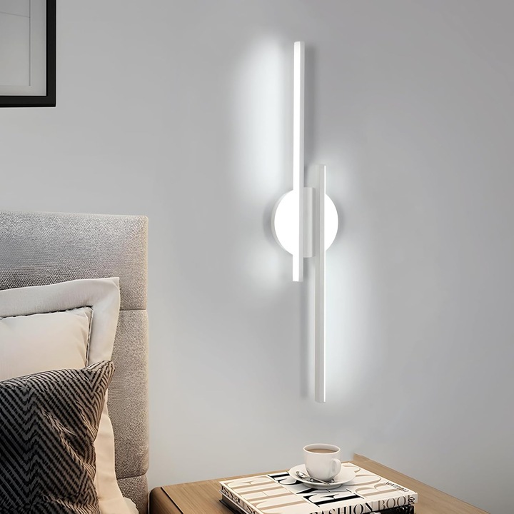 Вътрешна LED стенна лампа Goeco, 24w, 2700lm, бяла, алуминий, студена светлина 6500k, подходяща за кухня, коридор, стълбище, 60 см
