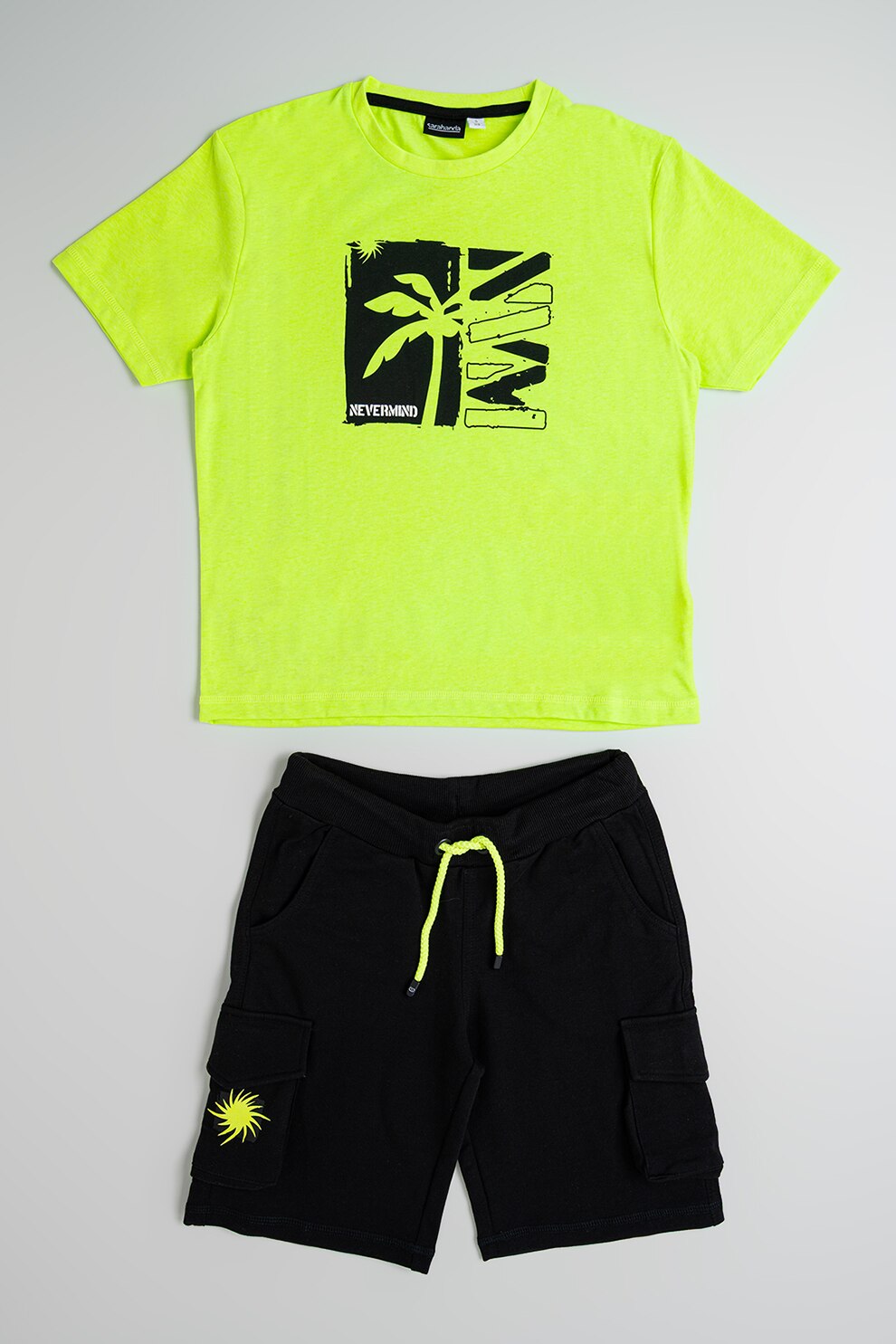 Sarabanda, Set de pantaloni scurti si tricou cu imprimeu - 2 piese, Negru, Verde electric, 140 CM