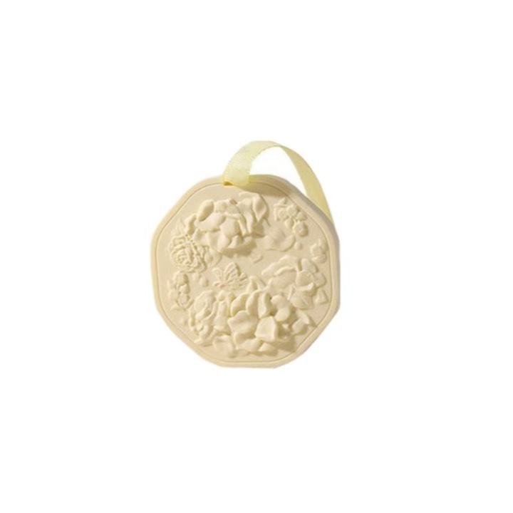 Gardrób illatosító, autó illatosító, bézs színű autó illatosító