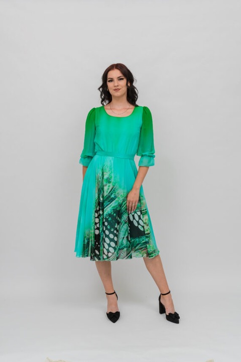 Елегантна зелена дамска рокля