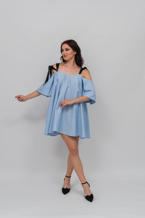 Синя рокля с изрязани ръкави ирис - ЕДИН РАЗМЕР