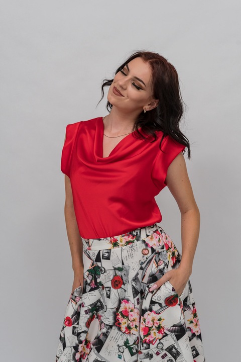 Piros selyem felső drapériás nyakkivágással - 5XL(50)