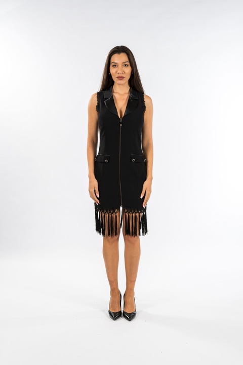 Rochie neagra cu franjuri, eleganta