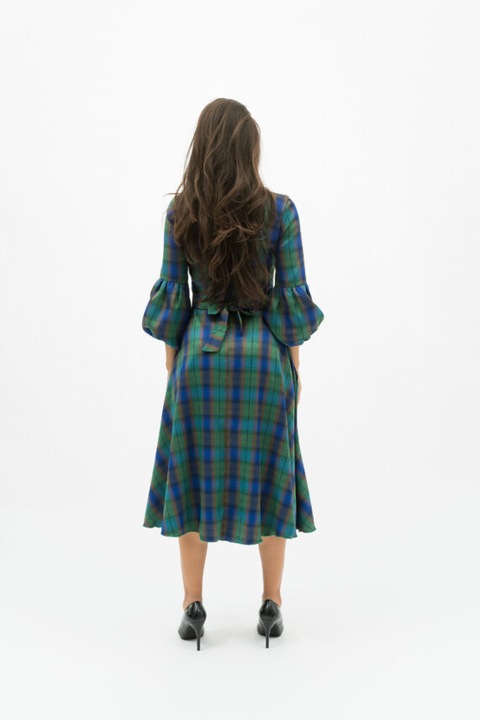 Elegáns kockás ruha