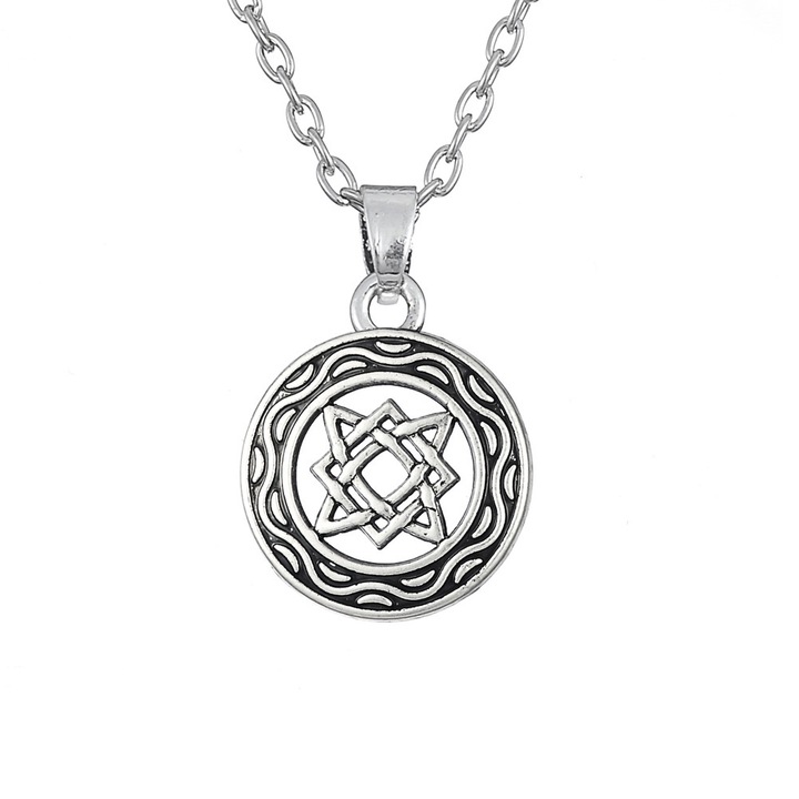 Pandantiv amuleta, 2.6x3cm, aliaj, argintiu