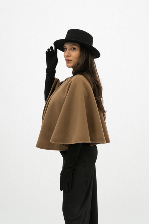 Елегантна кафява пелерина Teodora - ONE SIZE