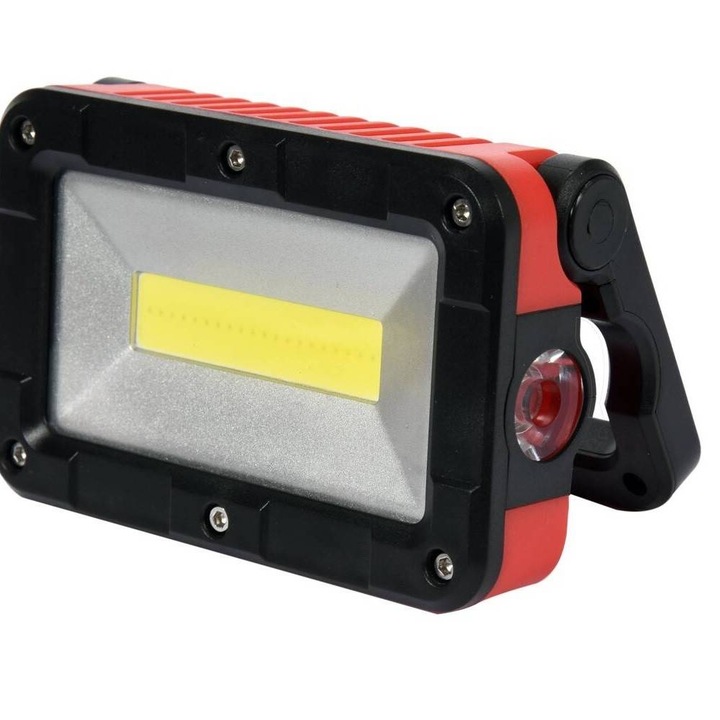 Преносим 5W акумулаторен проектор, cob led, 300lm