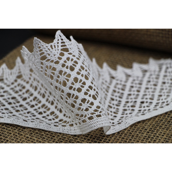Dantela crem D5R 25 de metri