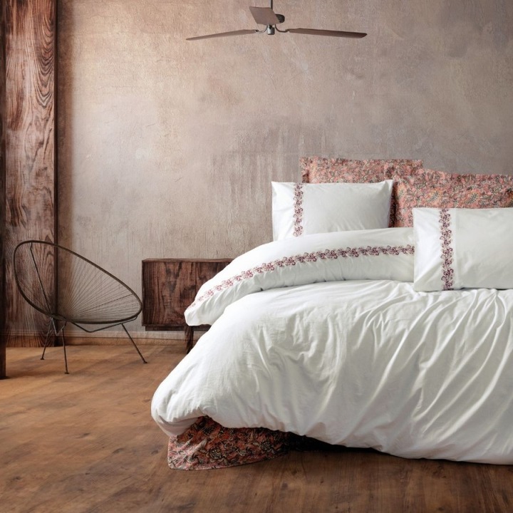 Lenjerie pat dublu brodata, 100% bumbac ranforce, 240 x 260 cm, 6 piese, Cotton Box, Voyager Pink