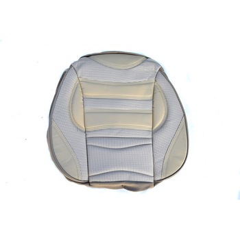 Huse auto fractionate culoarea:Bej universale , 11 piese Huse auto fractionate culoarea:Bej universale , 11 piese
