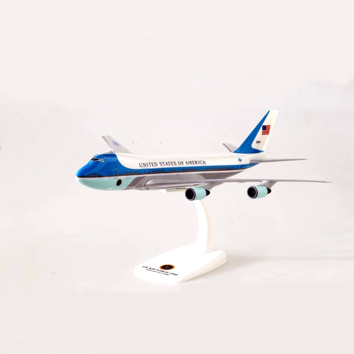 Макет на самолет B747-200, US Air Force One, мащаб 1:250, PPC Holland