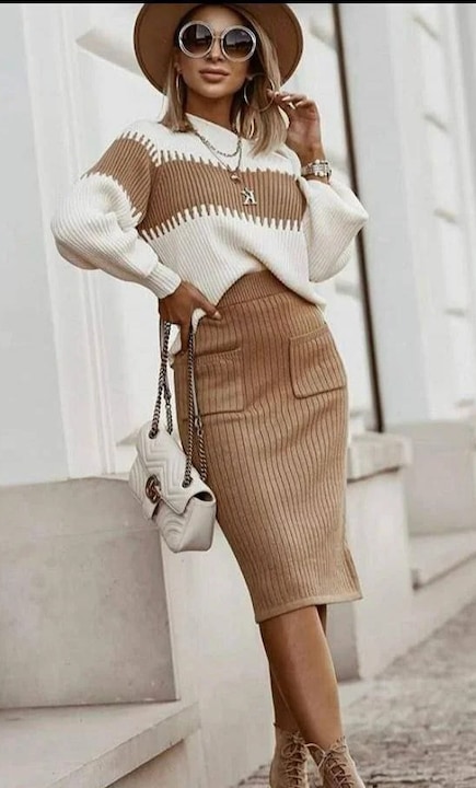 Compleu dama acrilic, fusta cu buzunare si pulover, maro, One Size INTL