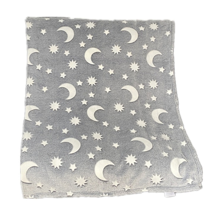 Patura luna fosforescenta gri, flanel moale 130x150 cm, patura pufoasa luminoasa cu stele, decor modern pentru dormitor, patura calduroasa pentru relaxare, efect magic pe timpul noptii