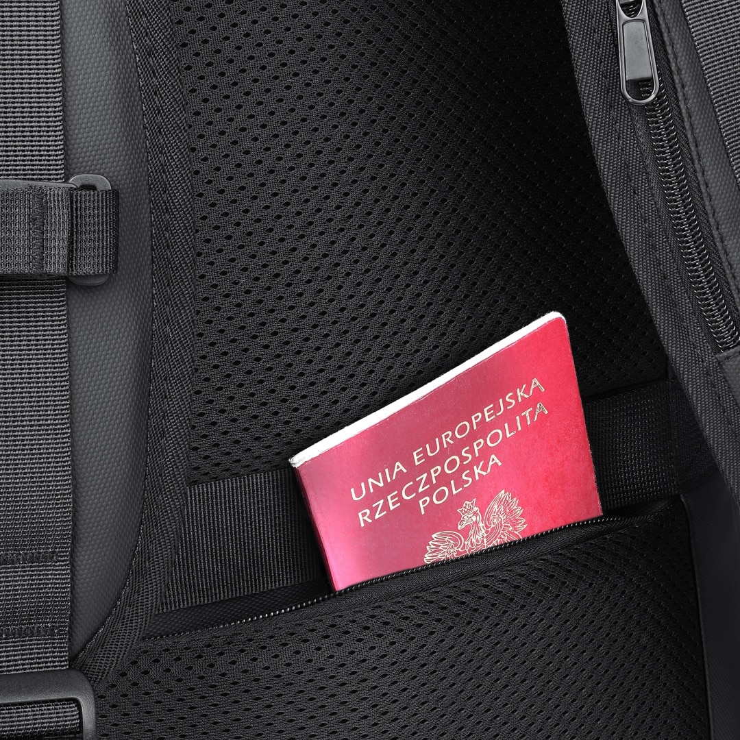 Rucsac tip rolltop, James Hawk, Business touring, Negru, 16 inci, Capacitate 20-28 litri, Waterproof, Set cu geanta pentru accesorii origins smart pack