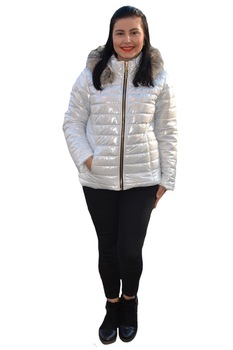 Jacheta casual Loren matlasata cu reflexii si gluga ,D&J Exclusive, Alb Auriu Jacheta casual Loren matlasata cu reflexii si gluga ,D&J Exclusive, Alb Auriu