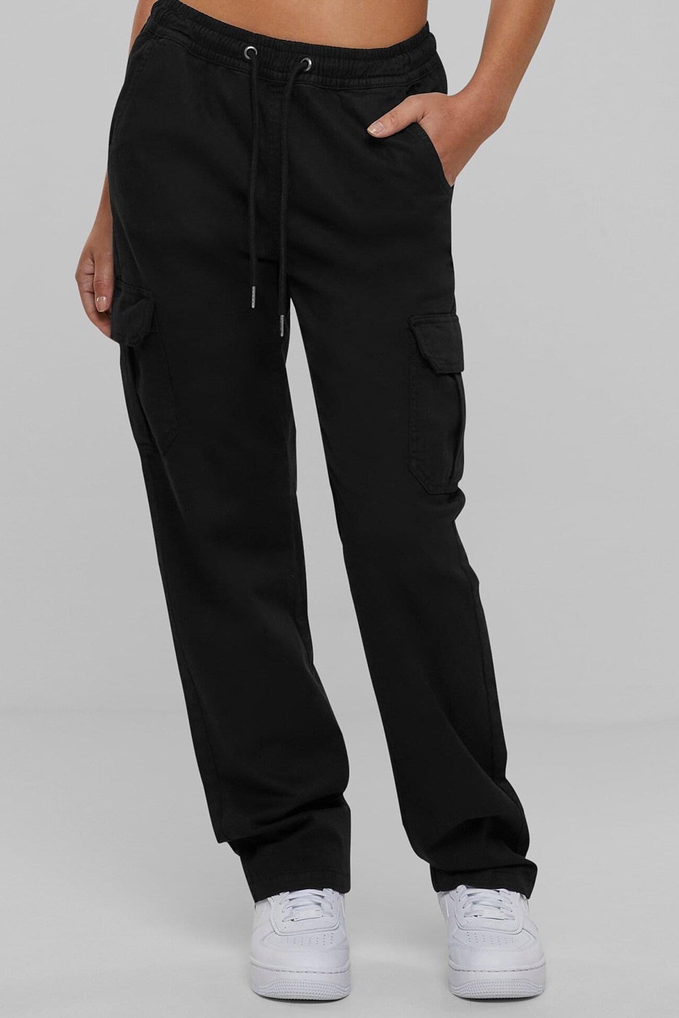 Urban Classics, Pantaloni de trening cargo cu snur de ajustare, Negru, S