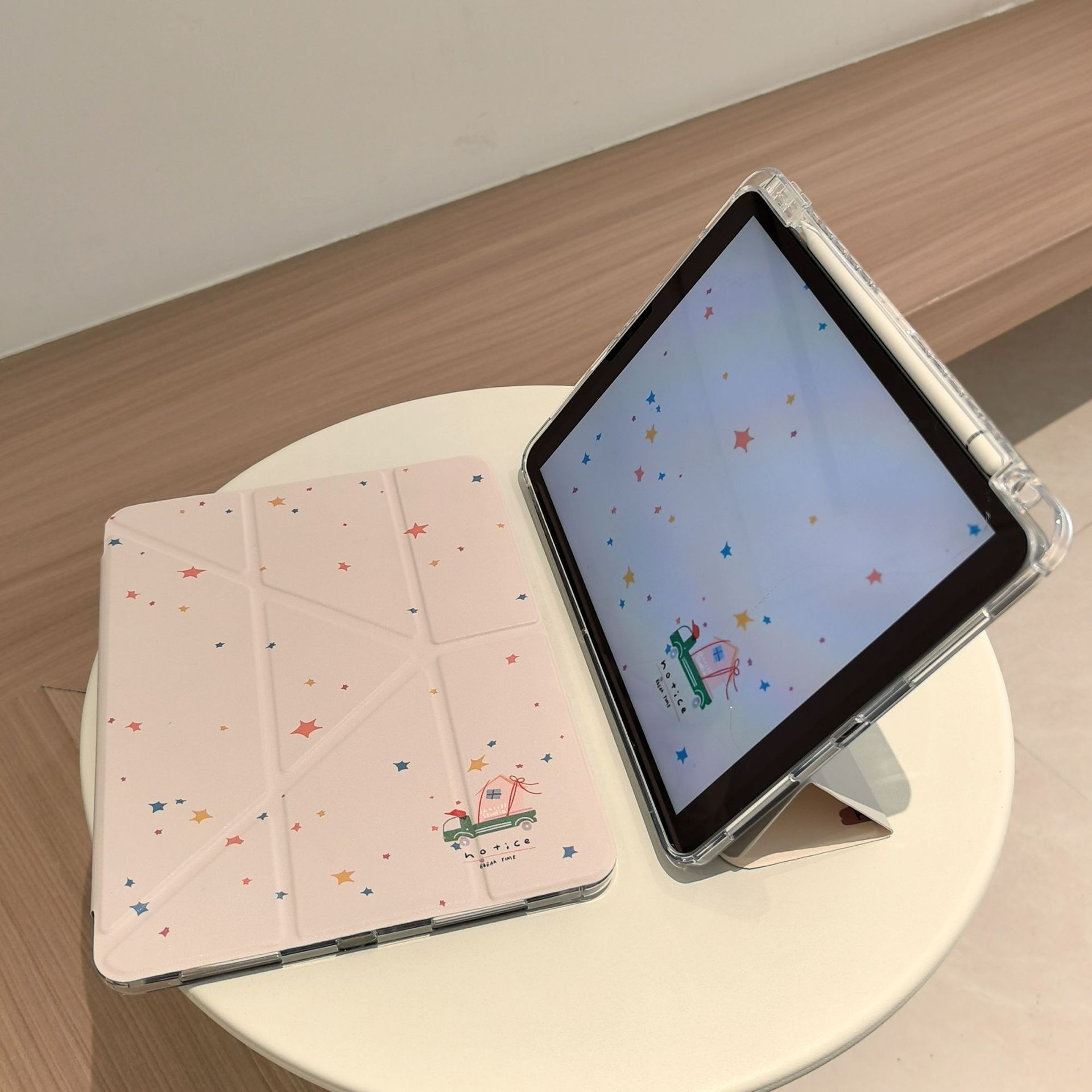 Protectie pentru tableta, acril, compatibila cu iPad 10.2 inch 2019/2020/2021 generatiile 7/8/9, cu suport pentru stilou, stele stralucitoare, Roz, Apple iPad 10.2" 2019
