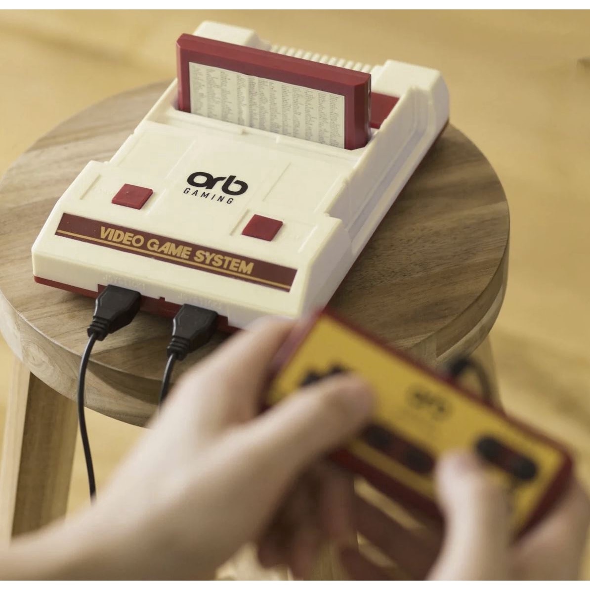 Joc retro, consola retro 8bit, caseta 274 jocuri, 2 controlere, compatibil jocuri discheta galbena Famicom, cablu AV RCA, alimentator, ORB Gaming