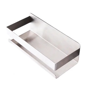 Suporturi si accesorii de baie