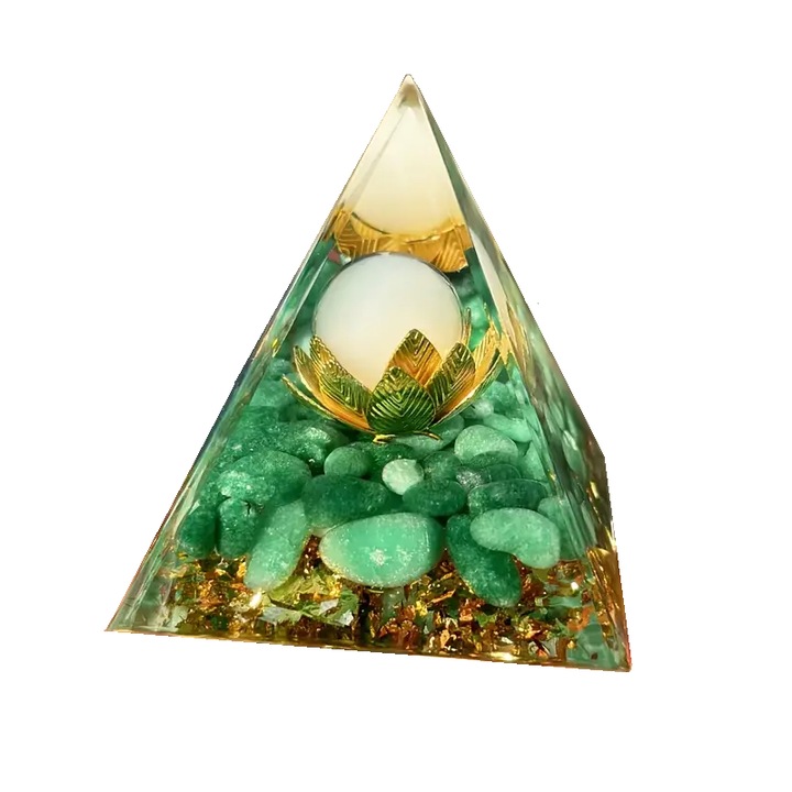 Piramida orgonica Jad alb floare de lotus, VeliumCraft, 5x5 cm, generatoare de energie, cu cristale vindecatoare si pietre naturale, pentru meditatie, protectie si energie pozitiva, verde jad deschis