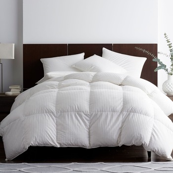 Pilota iarna matlasata alba, Ralex Pucioasa, 160 x 210cm, umplutura lana Pilota iarna matlasata alba, Ralex Pucioasa, 160 x 210cm, umplutura lana