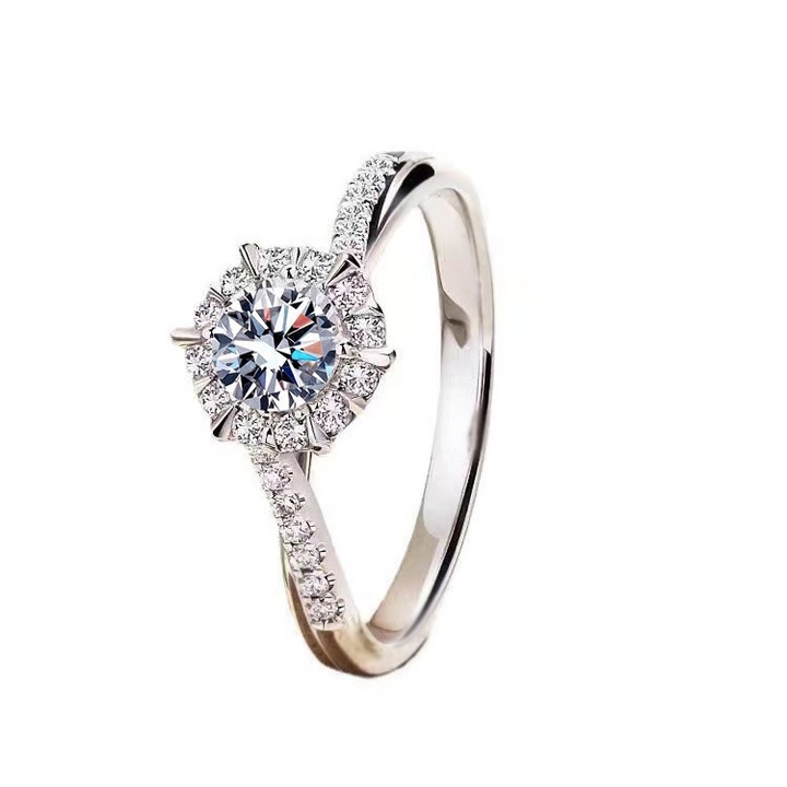 Inel cu Zirconiu Stralucitor si Brat Rasucit - Cupru placat cu aur alb, Design Inspirat de Stele, Cadou Perfect pentru Ocazii Speciale sau Daruri Romantice, Diametru zircon 6.5 mm, Dimensiune reglabila