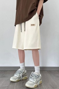 Pantaloni barbati