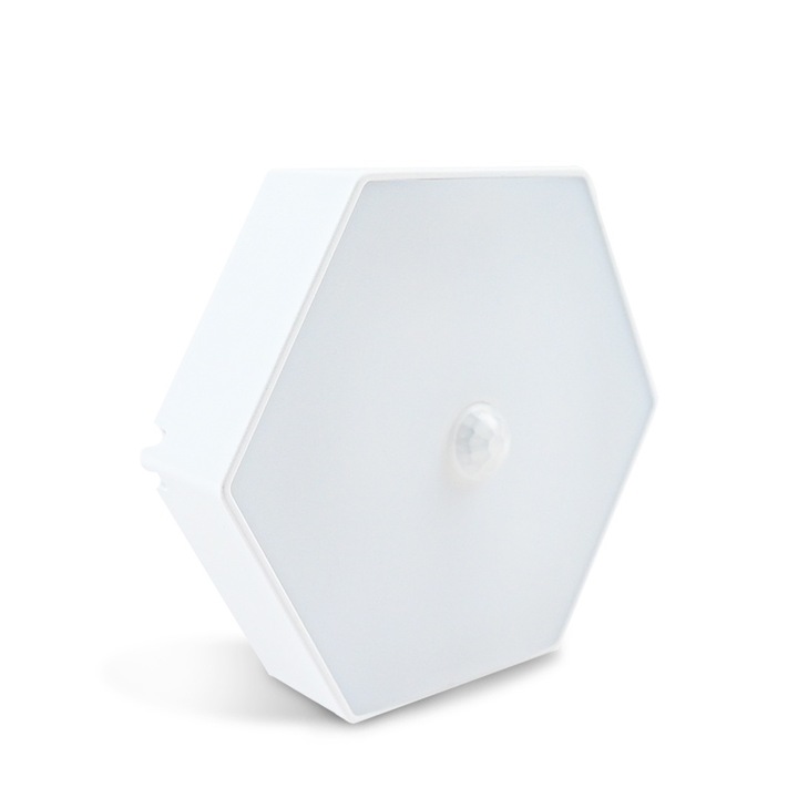 Lumina de noapte fara componenta albastra cu senzor de miscare Bentech GYD05A - lumina portocalie