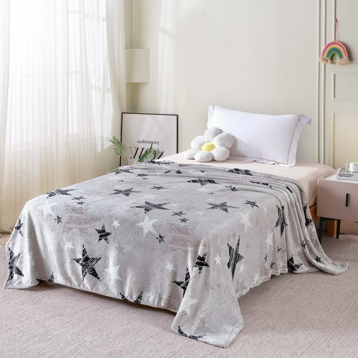 NufJoy® Cocolino nyomtatott takaró kétszemélyes ágyra, 200x230 cm, könnyű és pihe-puha, közepes melegségű, Szürke Csillagok