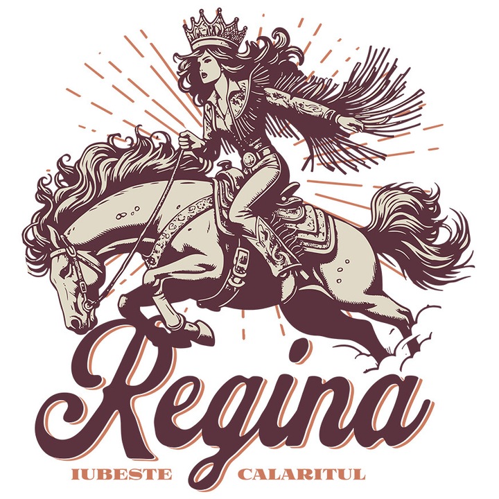 Sticker cu Femeie Cu Coroana Regala Pe Cal Cowgirl Text In Limba Romana Regina Iubeste Calaritul Hobby cu Margini Albe, PVC Vinyl 23 cm