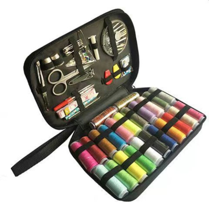 1 buc Mini Kit de Cusut de Calatorie cu Cutie din Poliester, Fire de Ata Colorate, Ace Esentiale, Foarfece si Altele accesorii de cusut, trusa de cusut mini pentru reparatii rapide, trusa de cusut de urgenta de baza, husa neagra cu fermoar,22x15x3.5cm