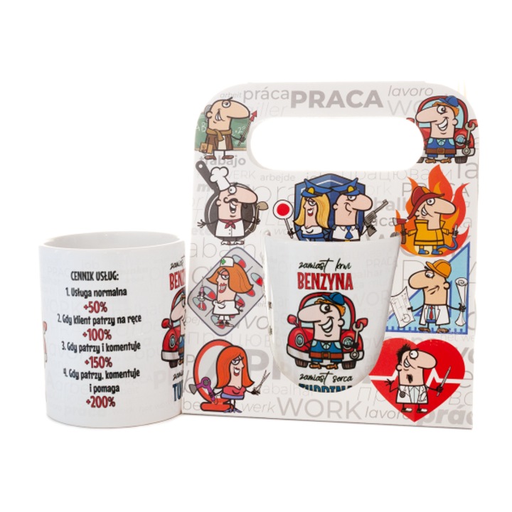 Cana ceramica DIL cu mesaj "Zamiast krwi benzyna zamiast serca turbina" in ambalaj decorativ