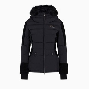 Jachete si geci sport dama