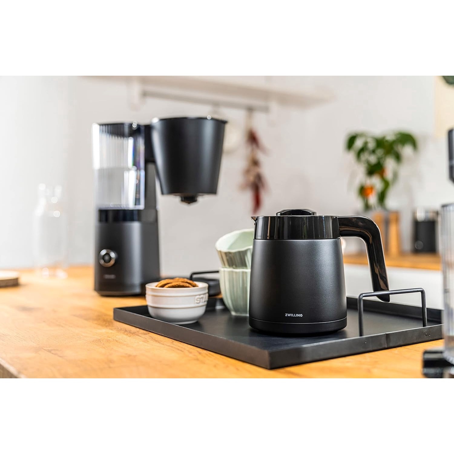 Aparat de cafea cu filtru ZWILLING ENFINIGY cu ulcior termic de 1,25l, aparat de cafea cu boiler, inflorire, functie detartrare, inox, plastic, negru