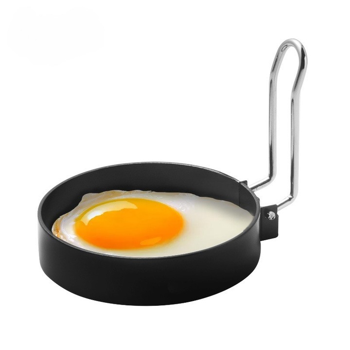 Set 4 forme rotunde pentru ou, din otel, strat antiaderent, diametru 7.5 cm, cu maner din ABS, negru