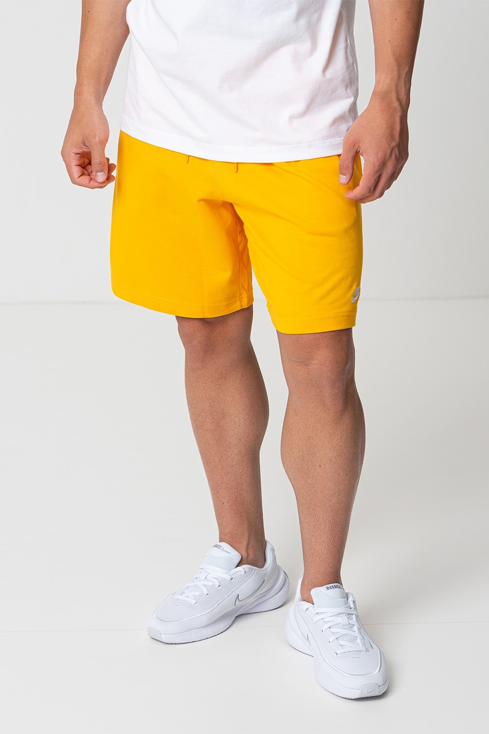Nike, Bermude cu snur in talie Club, Galben sofran, L