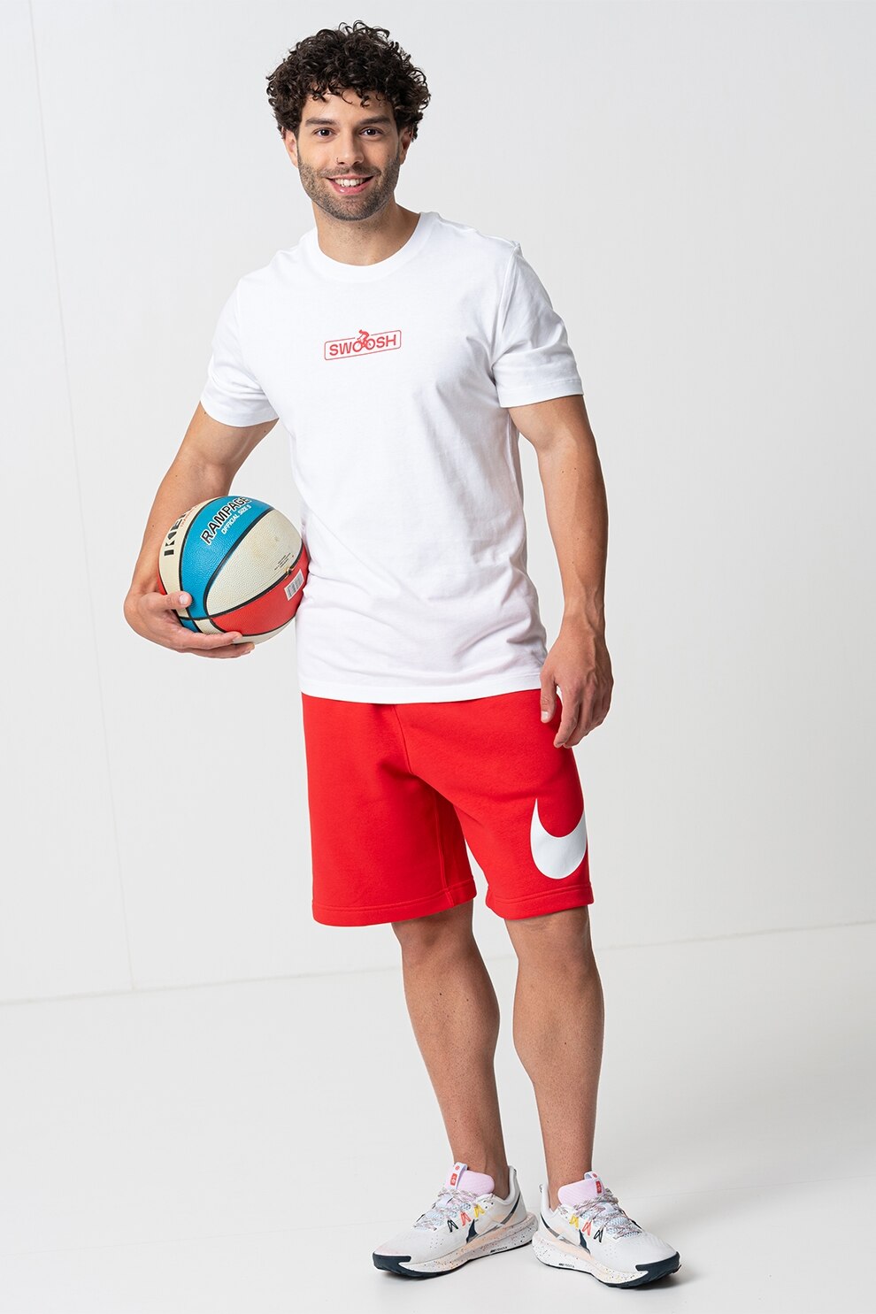 Nike, Tricou cu decolteu la baza gatului, Rosu, Alb optic, L