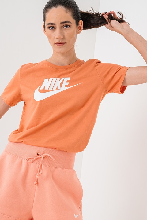 Nike, Свободни шорти Phoenix с висока талия, Розова сьомга