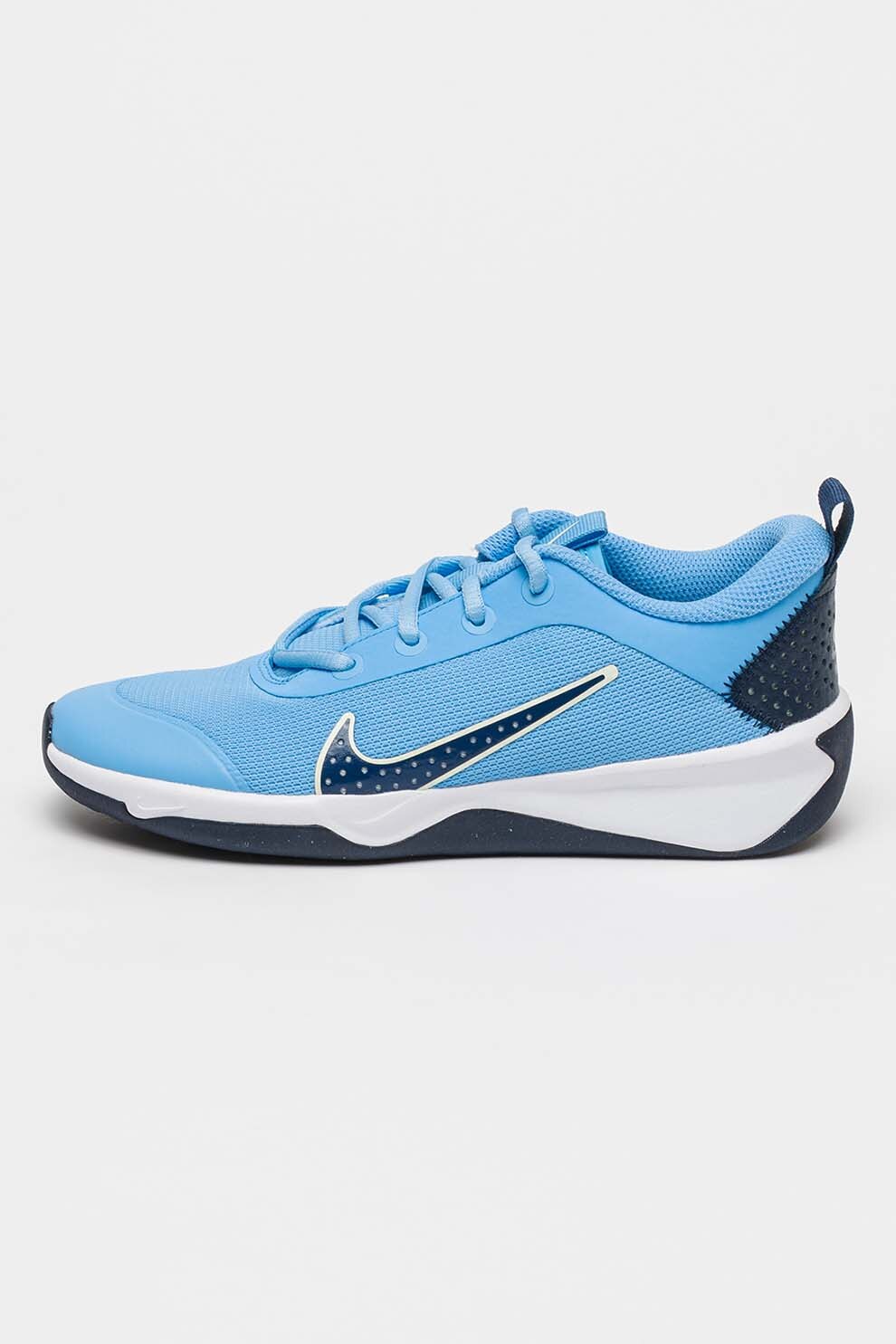 Nike, Pantofi pentru antrenament Omni Multi-Court, Albastru lavanda, Alb optic, Bleumarin, 36.5 EU