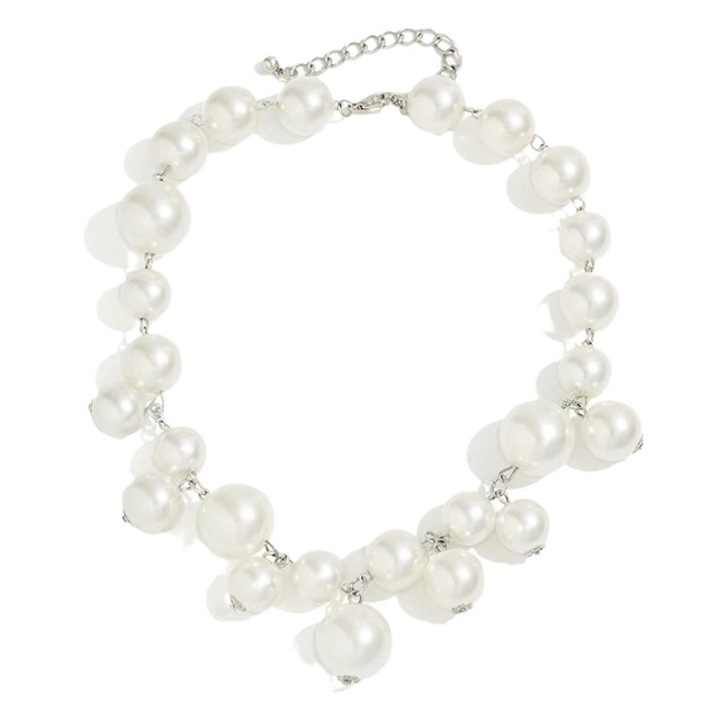 Colier cu margele albe perlate, lungime reglabila, cu sistem inchidere tip lobster, alb perlat