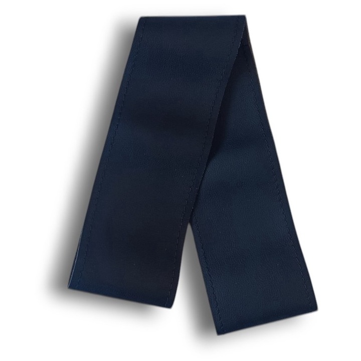 Fekete bőr kormányburkolat, univerzális, kormány 47 cm átmérőjű, kamion/busz, tűvel és cérnával, fekete varrás szín