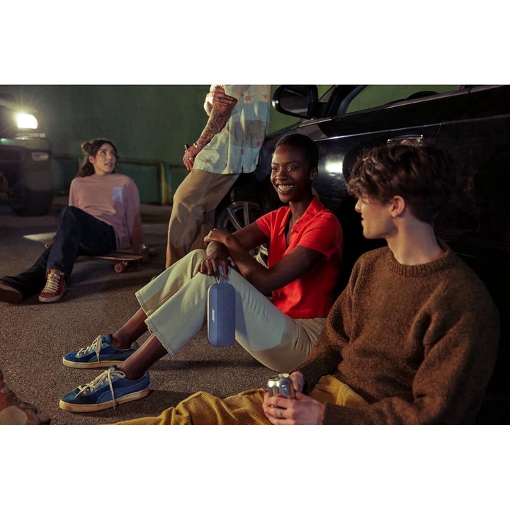 Bose SoundLink Flex Hordozható hangszóró, 360°-os térhatású hang, Bluetooth, 9 cm x 20.1 cm x 5.2cm, Kék