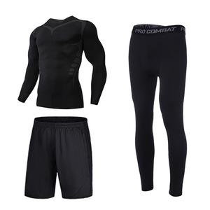 Echipamente sportive barbati