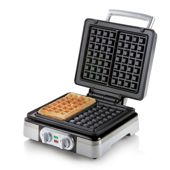 Aparat de vafe si gofre DOMO, Waffle Maker XL, suprafata de coacere antiaderenta, temperatura reglabila, timer max. 15 min, maner izolat termic, preparare rapida, gatire uniforma, curatare usoara, argintiu