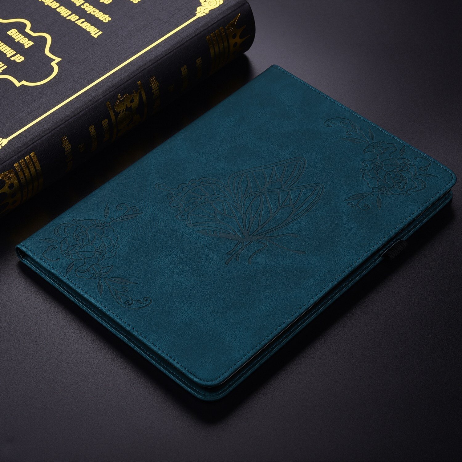 Husa tableta compatibila cu iPad Air 11, Design floricele fluture, Piele imprimata, Albastru